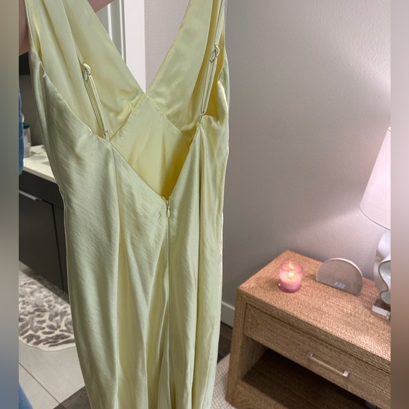 NWOT Lovers + Friends Alani Gown Baby Yellow - Picture 3 of 4